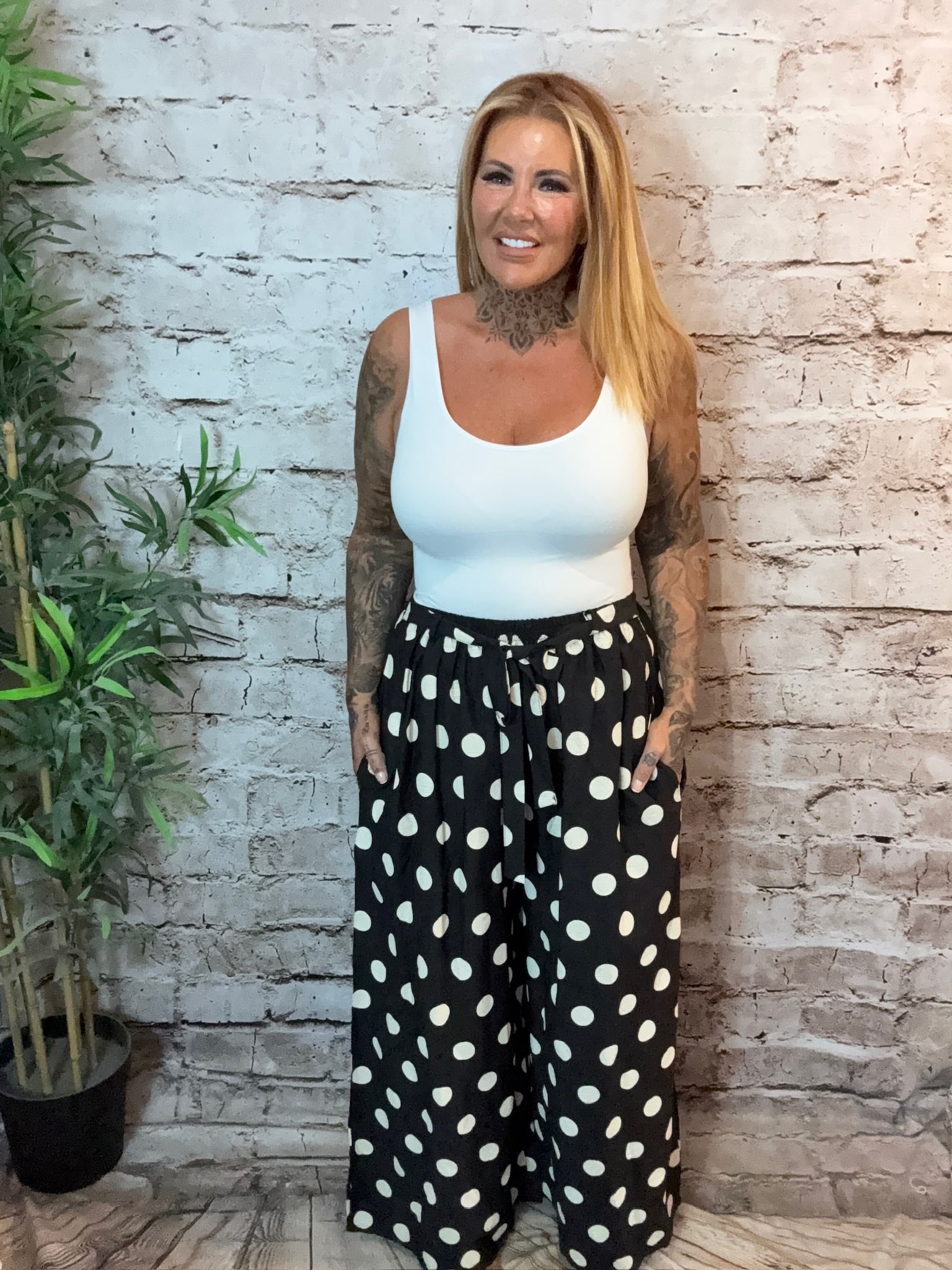 Alyson Spotty Wide Leg Trousers Best Fits 16-24 - Image 2