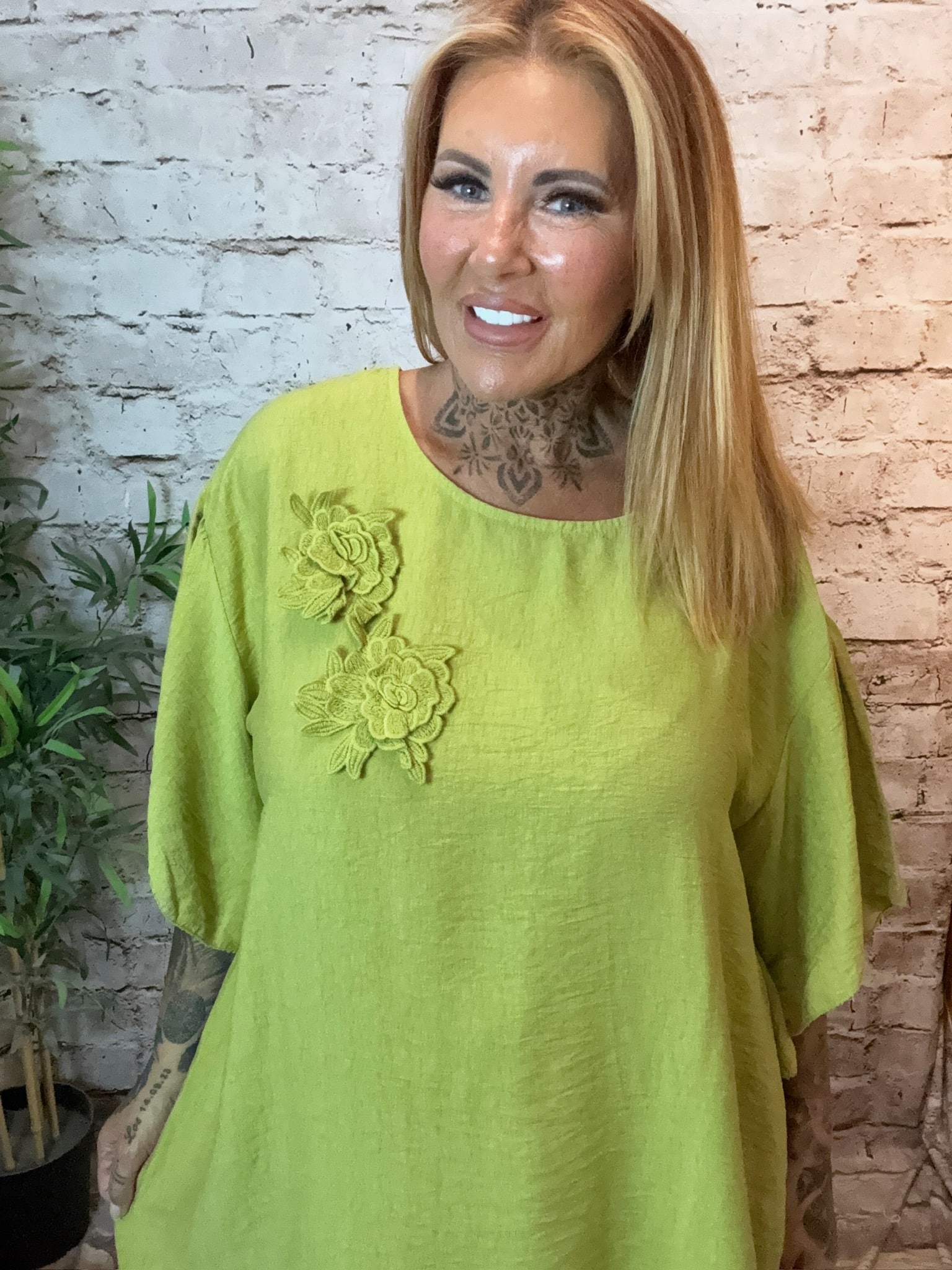 Glenda Flower Top Best Fits 16 - 24 - Image 3