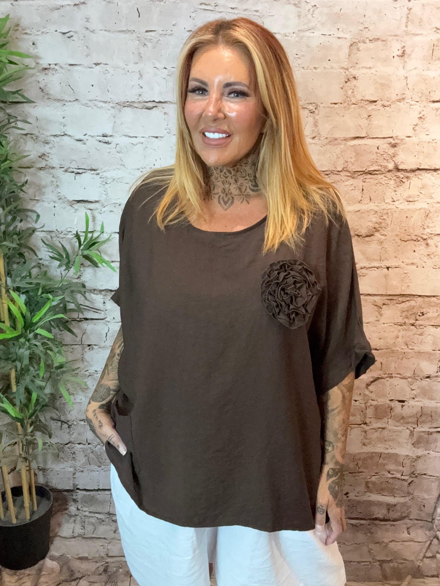 Novella Batwing Top Best Fits 16-26 - Image 5