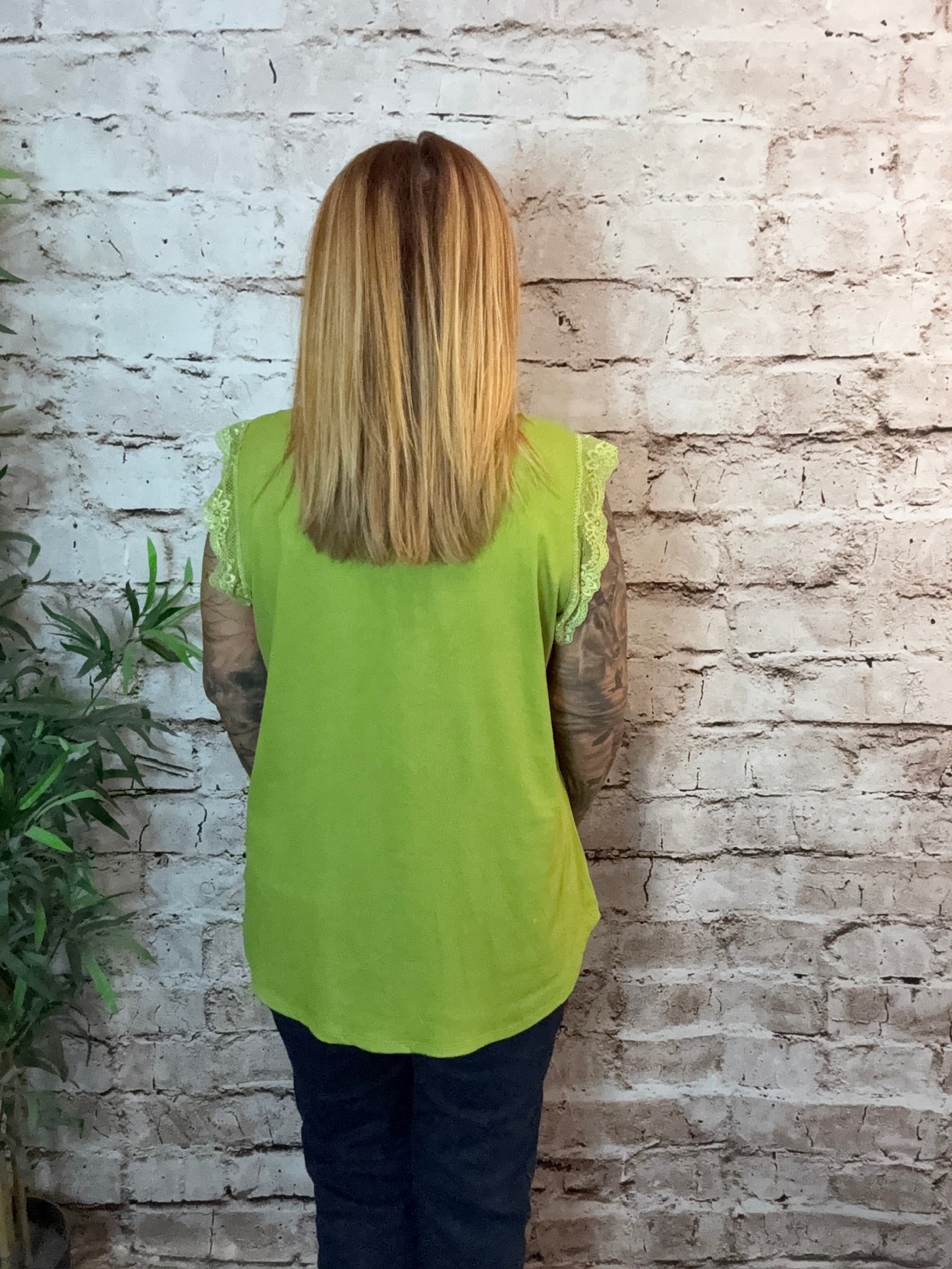 Fiora V-neck Vest Best Fits 14-22 - Image 4