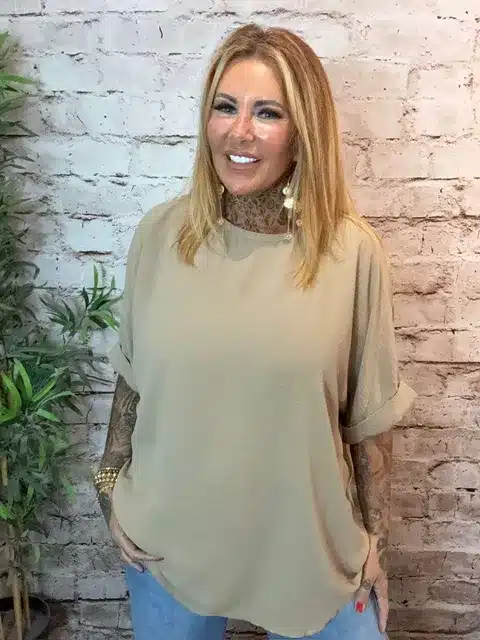 Darcy Short Sleeve Top 16-24 - Image 3