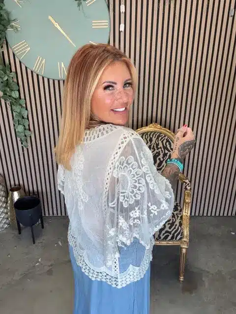 Embroidered sleeve Top Best Fits 12-18 - Image 2