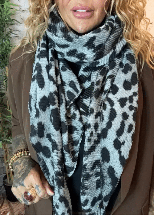 ANIMAL PRINT PLEATED SCARF - Image 2