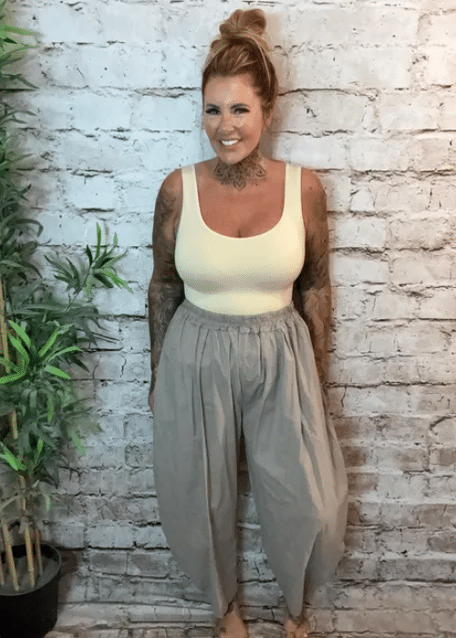 Willow Balloon Leg Trousers Best Fits 16-26 - Image 2