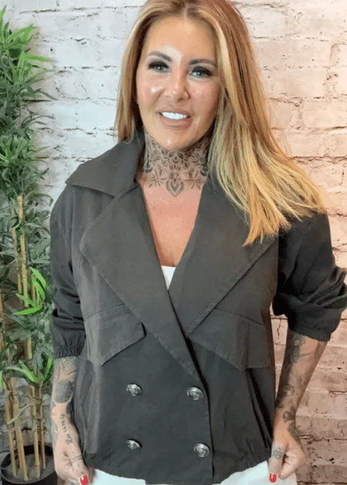 Martine Bomber jacket best fits 12-20 - Image 2