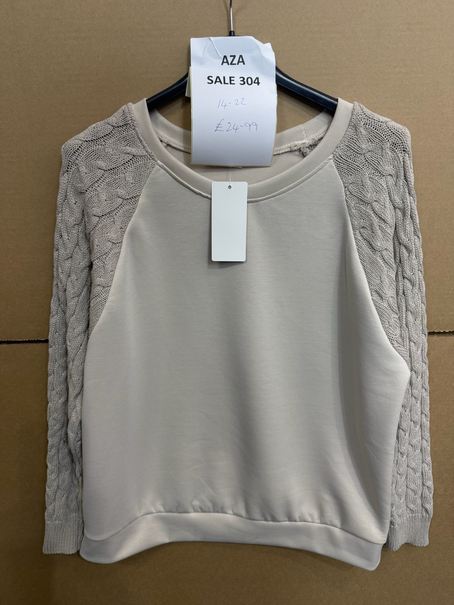 SALE 304 KNITTED SLEAVED TOP 14-22 67CM PTP (NO RETURNS)