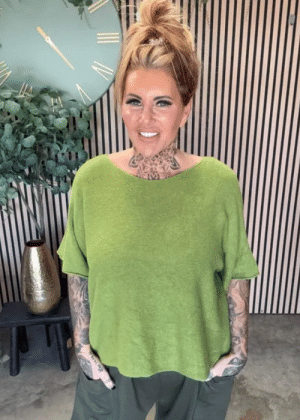 Mary Wide Sleeve Jumper Best Fit 14-24