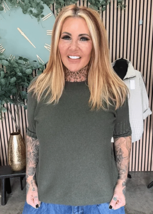 Annie Short Sleeve Round Neck Jumper best fits best fits 12-20 - Image 3