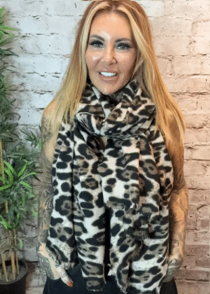 A800 - Animal Print Scarf