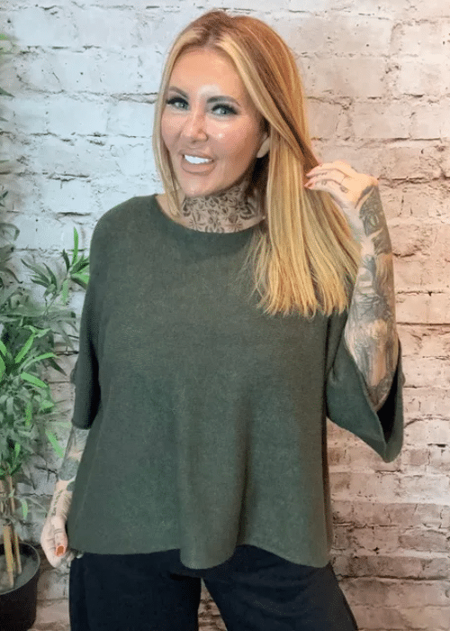 Larger Mary Wide Sleeve Jumper Best Fit 14-26 - Image 12